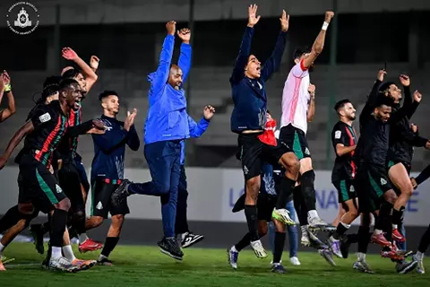 قبل مواجهة الأهلي.. الضغط وهجوم الأولتراس يلاحقان الجيش الملكي